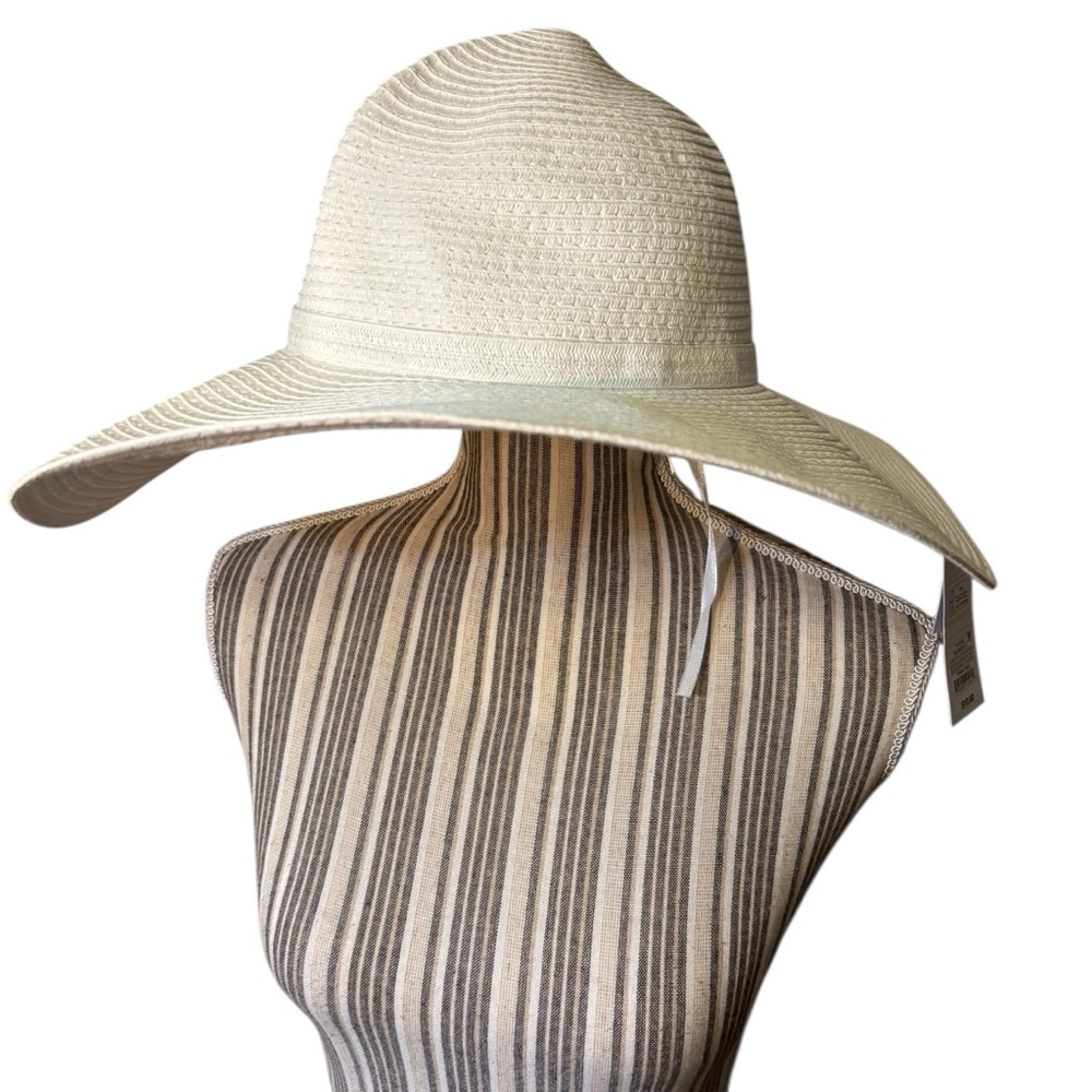 NWT Shade & Shore Sun Hat Cream White Adjustable 89% Paper UPF 50 Foldable